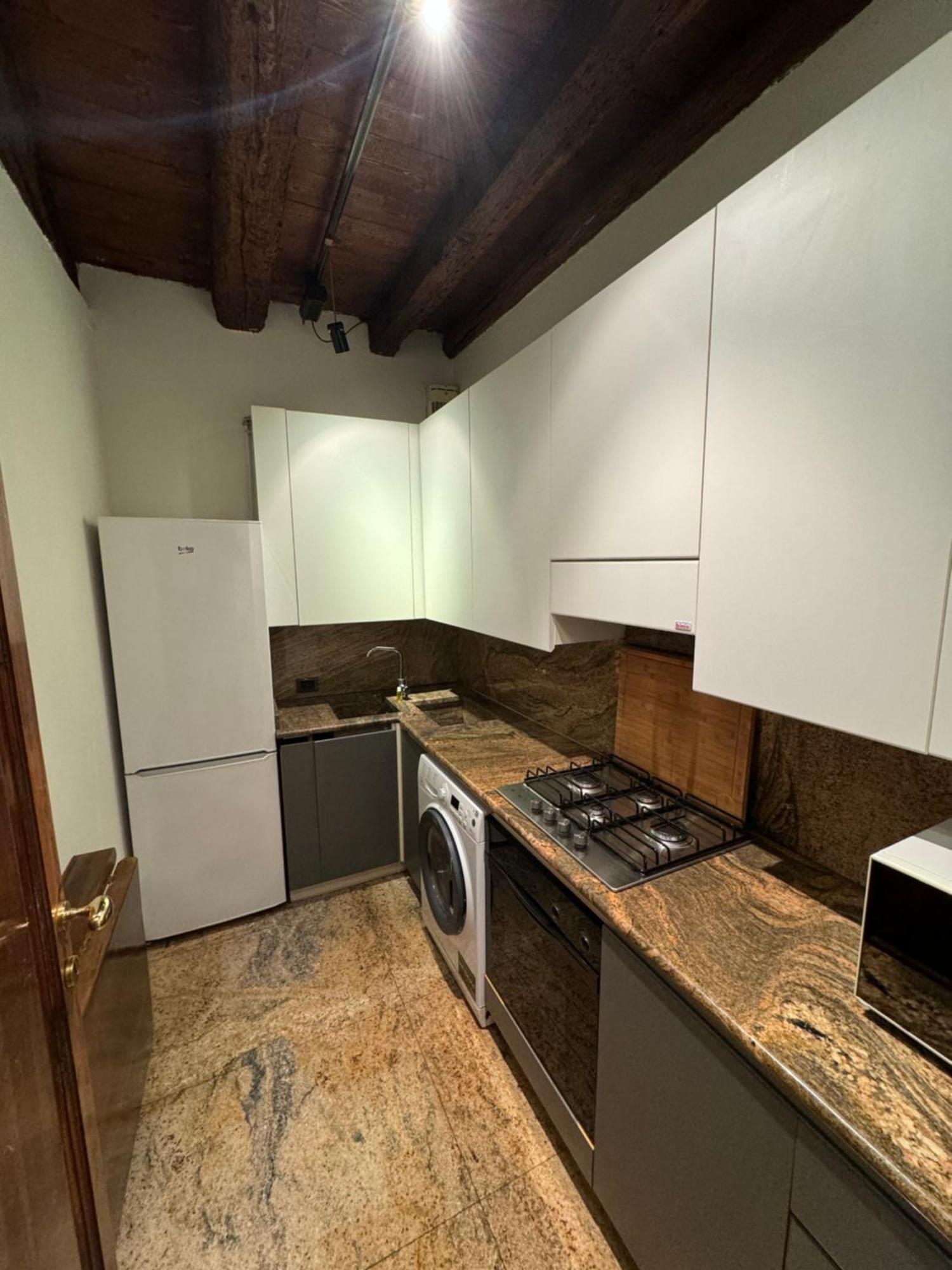 Appartamento Lungadige เวโรนา ภายนอก รูปภาพ